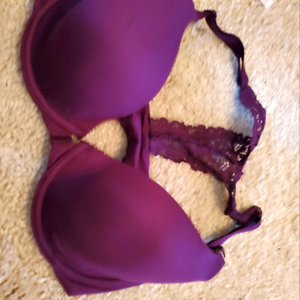 Victoria's secret 32DD